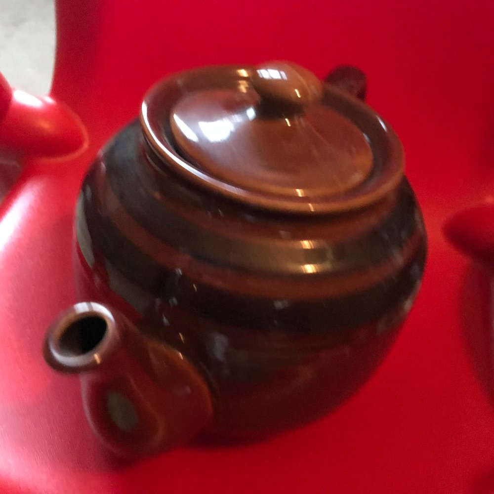 Teapot - Picture 2 of 3